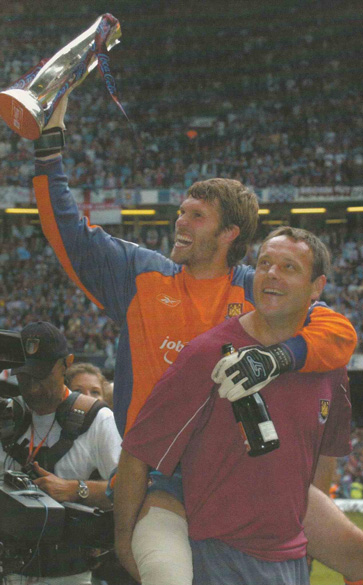 Ludek Miklosko celebrating victory in the Championship Play-Off final with Jimmy Walker 