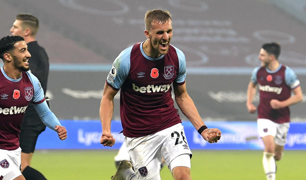 Tomas Soucek celebrates his goal against Fulham