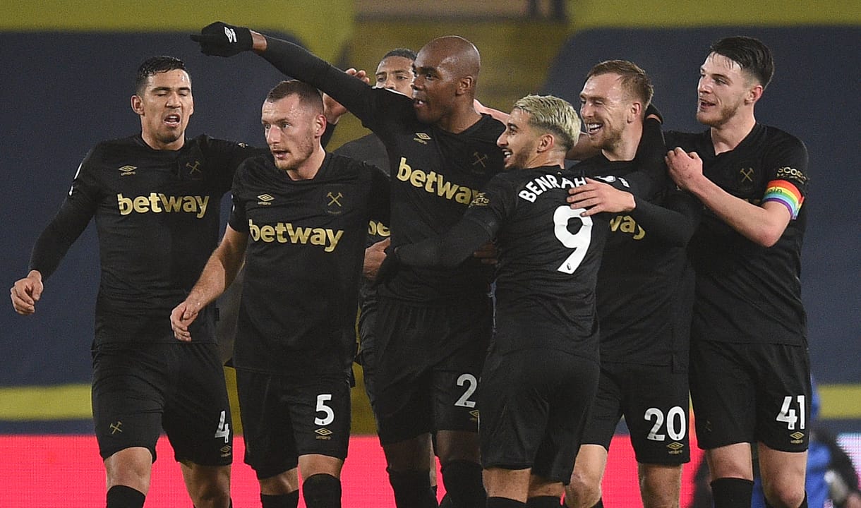 Angelo Ogbonna celebrates his goal at Leeds