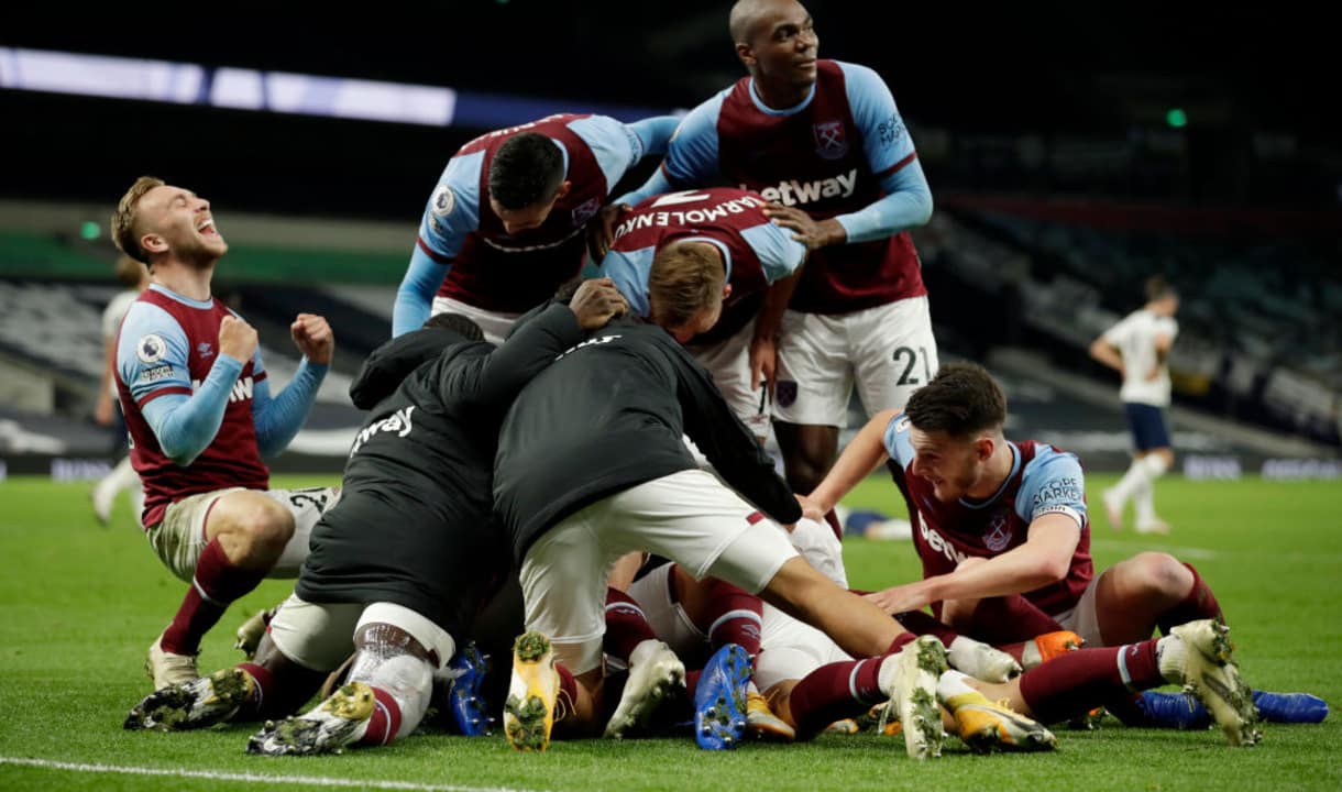 The Hammers celebrate at Spurs