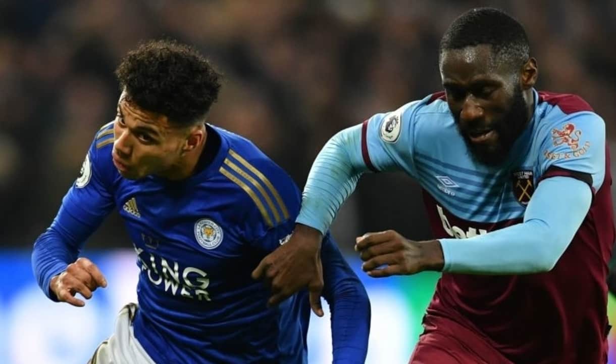 Arthur Masuaku in action against Leicester City