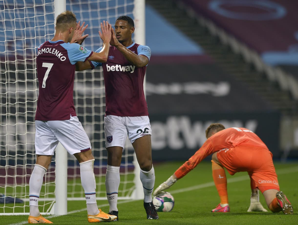 Sebastien Haller celebrates scoring against Charlton