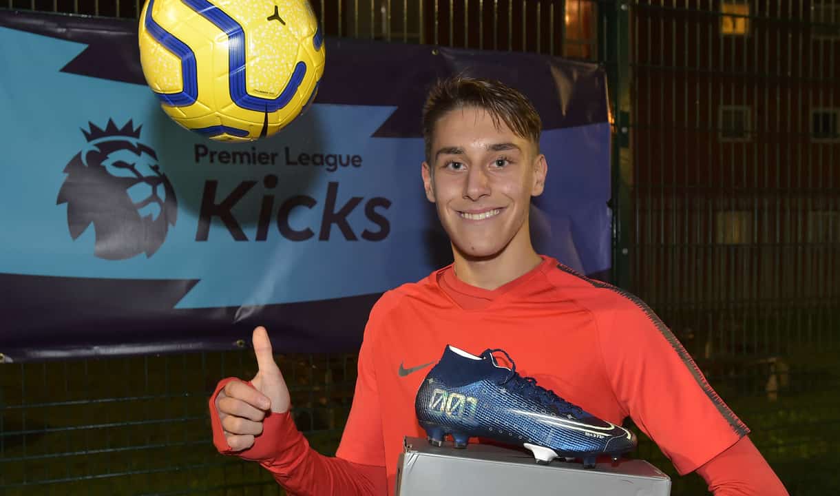 Mario Lucas Simut with his Premier League Kicks prize