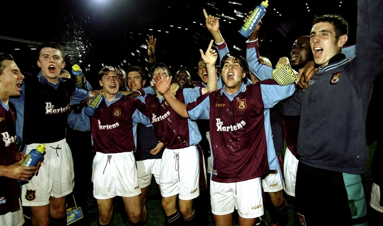 The Hammers celebrate their FA Youth Cup win