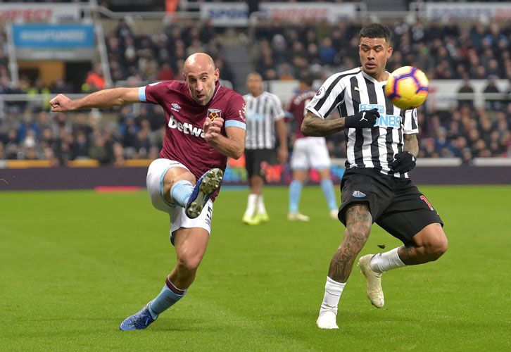 Pablo Zabaleta delivers a cross at St James' Park