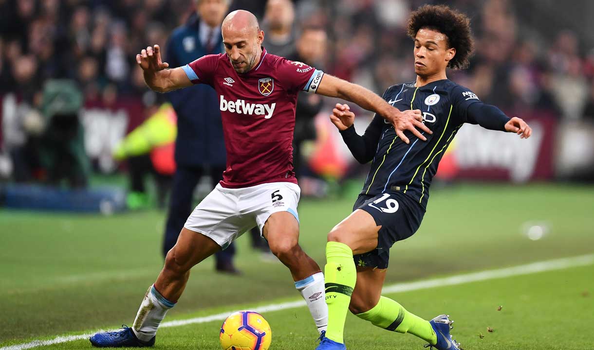 Pablo Zabaleta challenges Leroy Sane