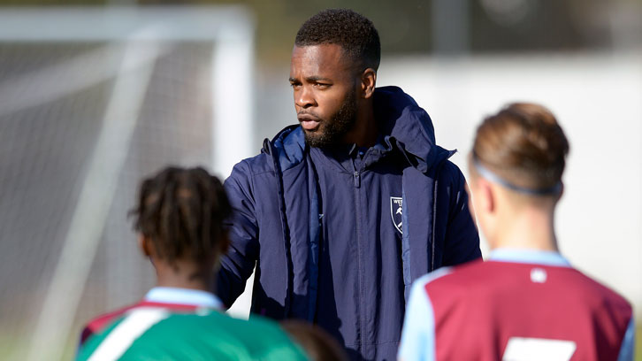 Zavon Hines coaching at the Academy