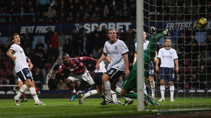 Zavon Hines scores against Aston Villa