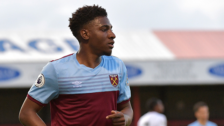 Oladapo Afolayan in action for West Ham U23s