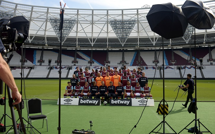 Behind the scenes at the Hammers' team photoshoot