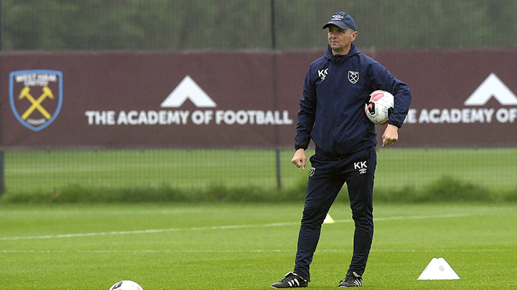 Kevin Keen at the Academy of Football