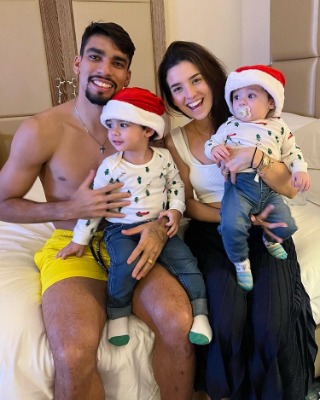Lucas Paqueta family