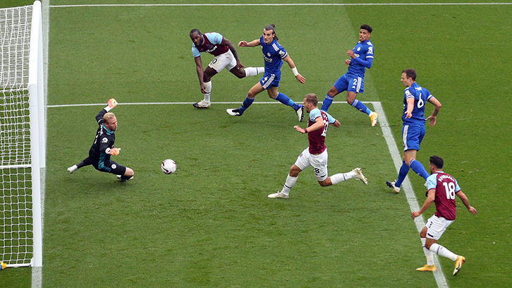 Michail Antonio heads West Ham United in front against Leicester City