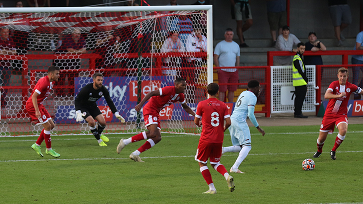 Thierry Nevers equalises against Crawley Town