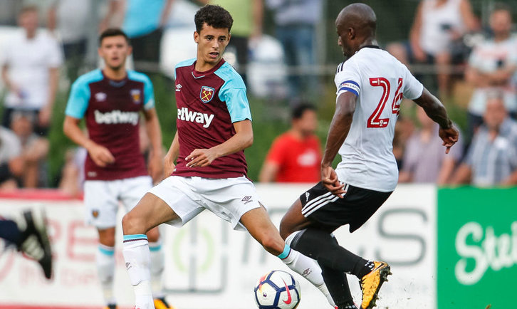 Nathan Holland in action for West Ham