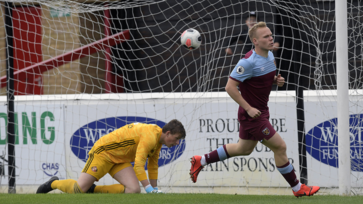 Anthony Scully taps in against Sunderland U23s