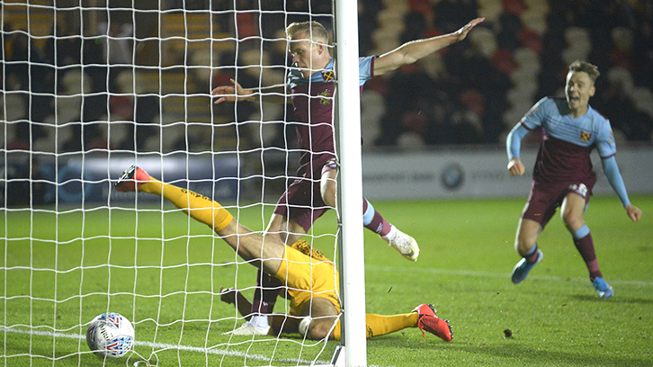 Anthony Scully strikes a late winner against Newport County in the Leasing.com Trophy