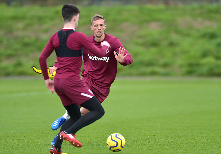 Declan Rice and Tomáš Souček in West Ham United training