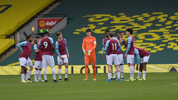 The U18s line up at Carrow Road