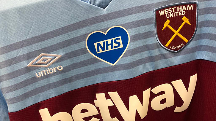 West Ham show their support for the NHS