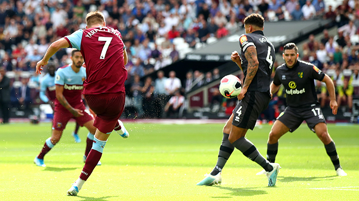 Andriy Yarmolenko fires home against Norwich last August