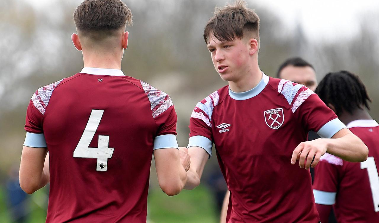 Ollie Scarles: West Ham United U18s want to bounce back with big London ...