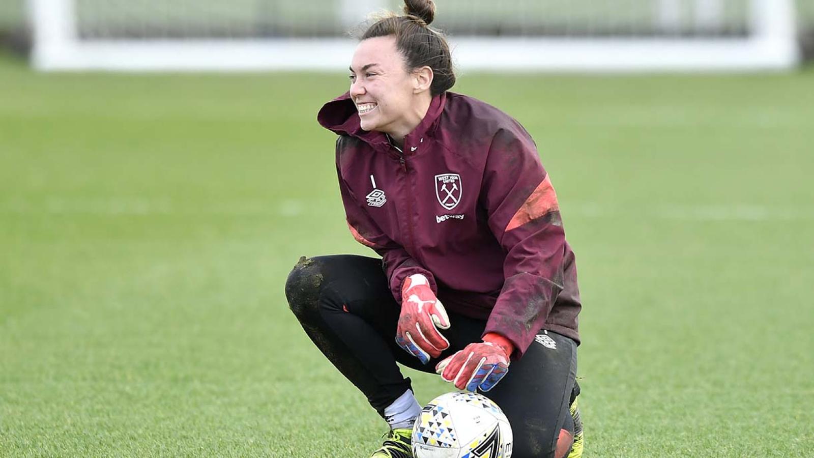 Mackenzie Arnold West Ham United Women Are Ready For Chelsea Challenge