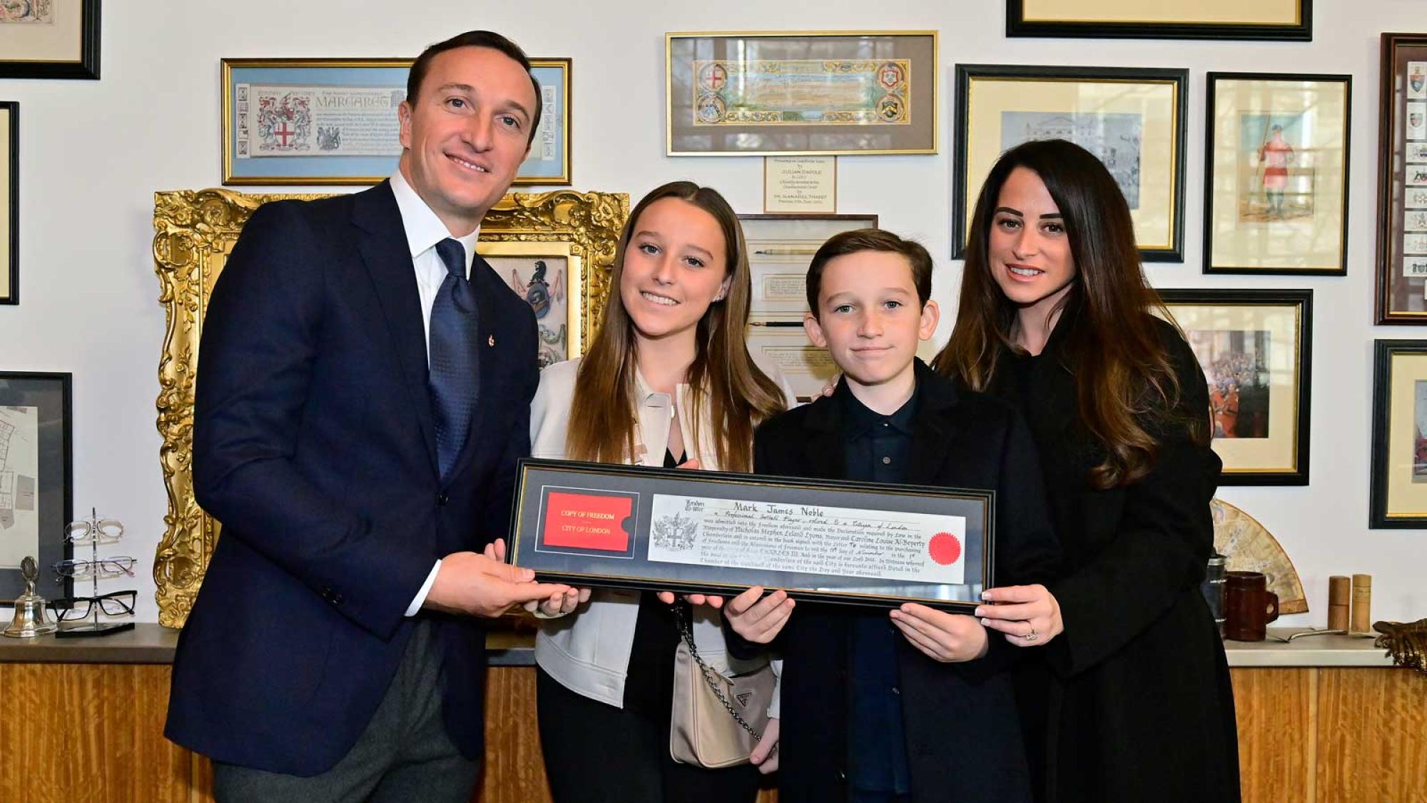 Mark Noble awarded Freedom of the City of London West Ham United F.C. Mark Noble awarded Freedom of the City of London West Ham United F.C.