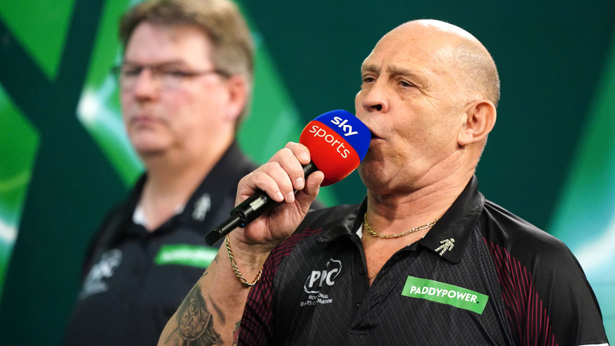 The Bombshell A Darts Fanatic Ex Referee Orchestrated Rashfords United Exit - iqrfddi