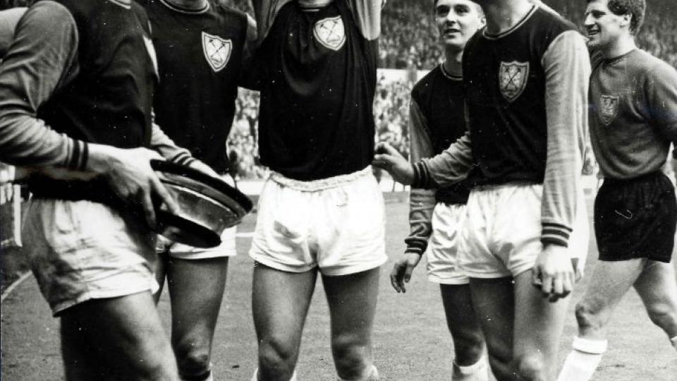 West Ham United's Glorious 1964 FA Cup Final Victory In Pictures | West ...