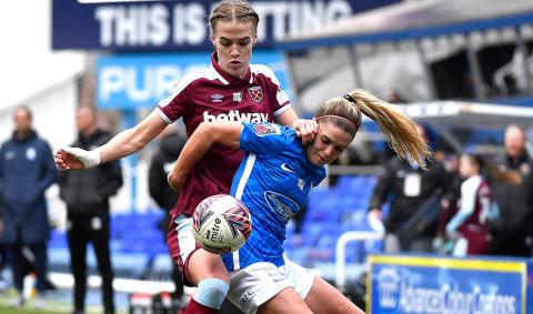 Brynjarsdóttir battles with Finn of Birmingham City
