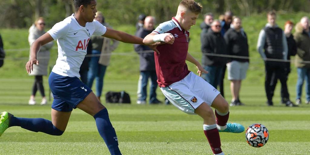  U18s unbeaten run ends in Spurs thriller