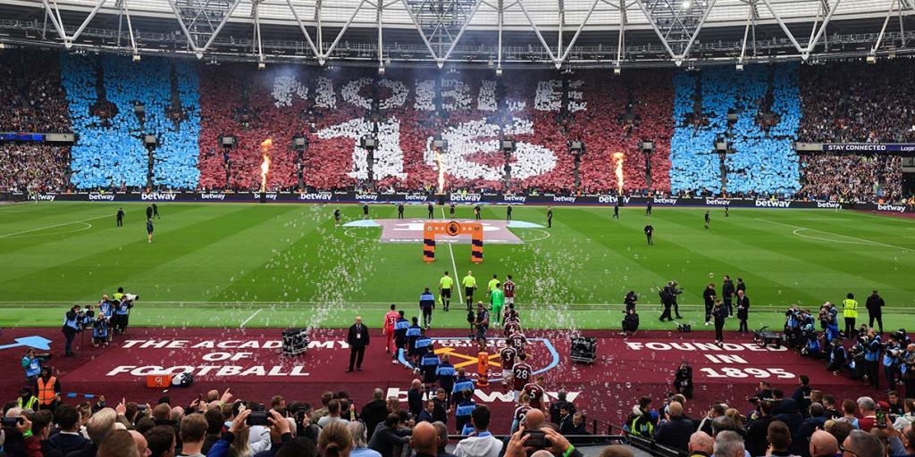  In Pictures: Mark Noble's final home game