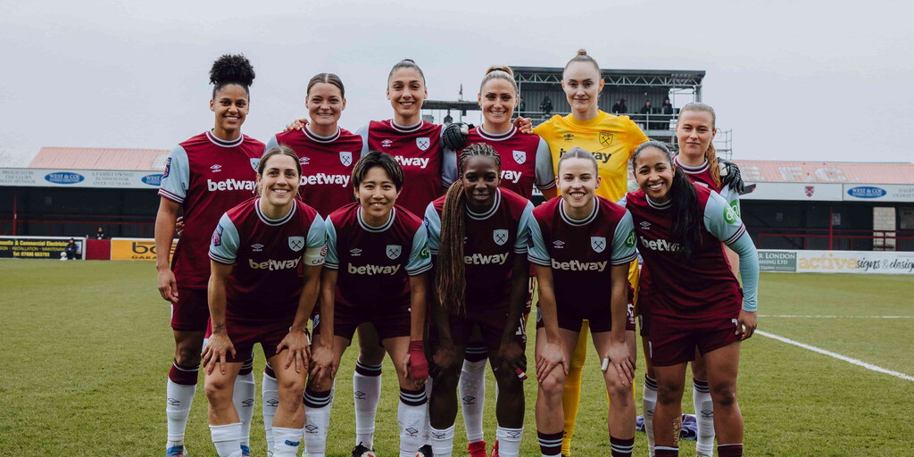 Matchday Gallery | Hammers host Spurs in WSL clash - West Ham United F.C.