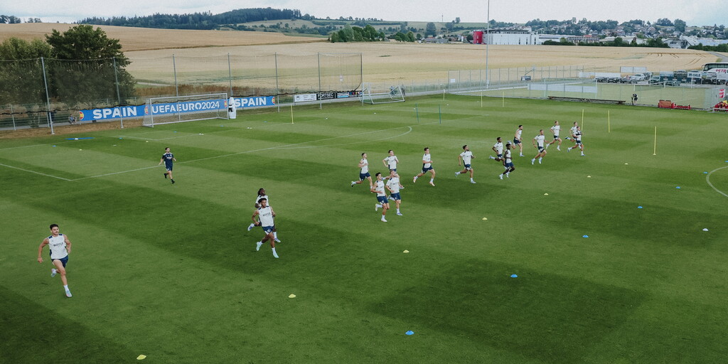 Hard work continues on day four in Germany